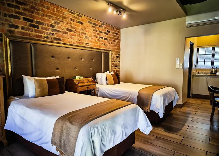 Three Rivers Lodge And Villas
