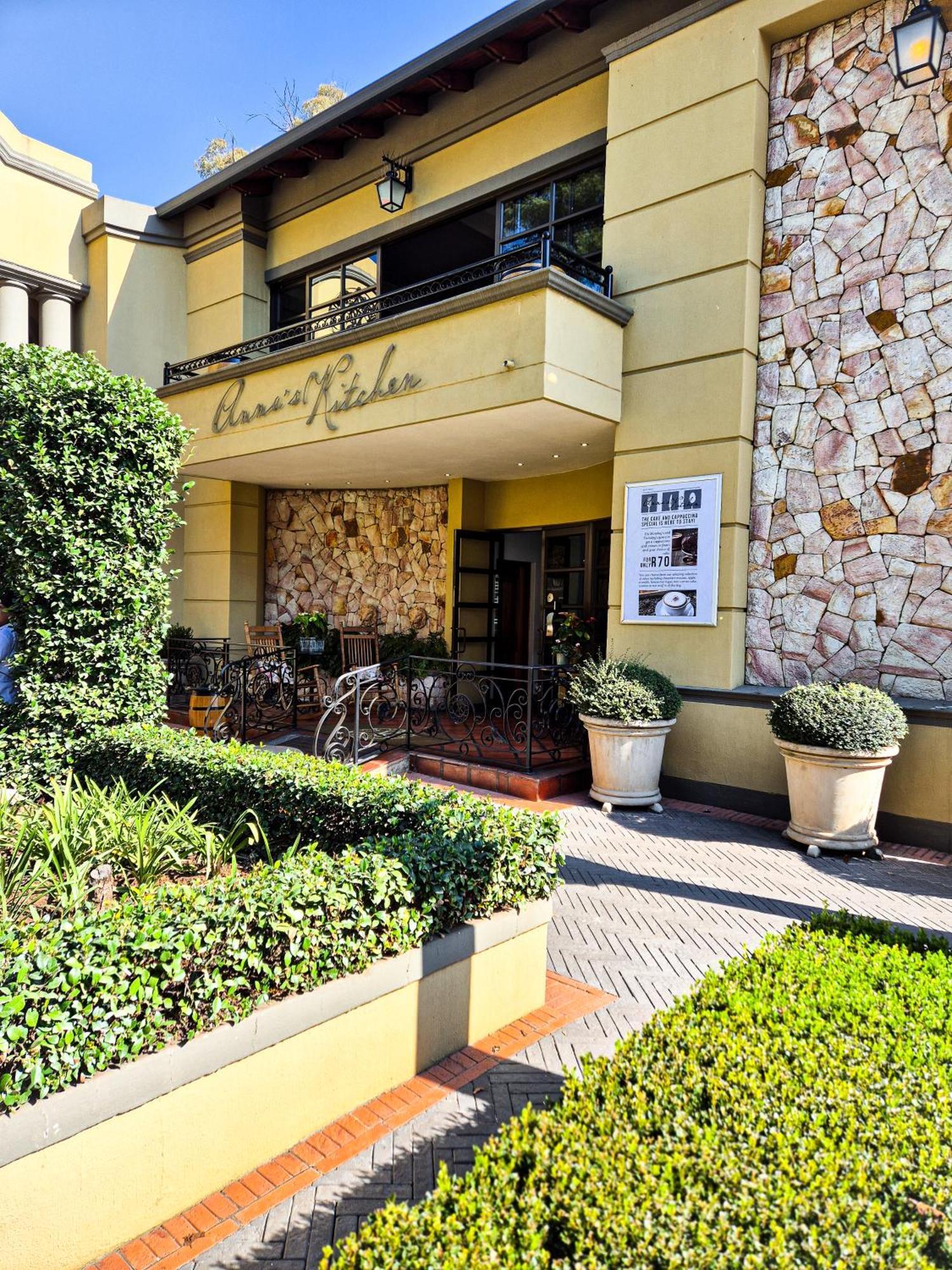 Hotel Three Rivers And