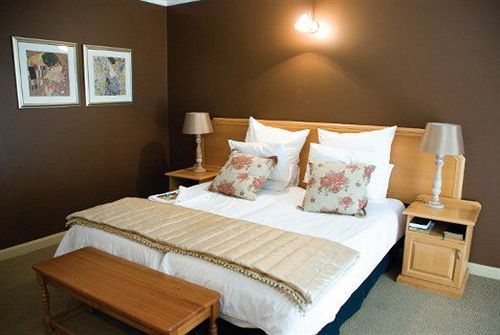 Hotel Three Rivers And